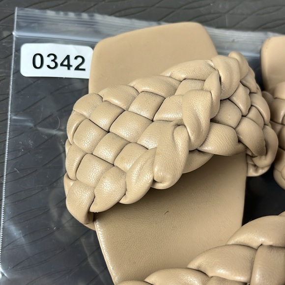 She and In slip on Braided Sandals Tan Womens size 38 - Picture 16 of 16